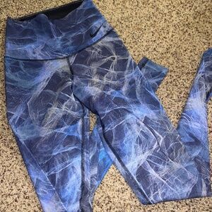 Nike leggings